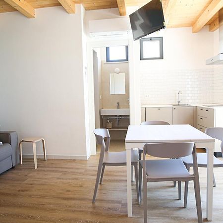 Aloe Comfort Rooms ペスカーラ エクステリア 写真